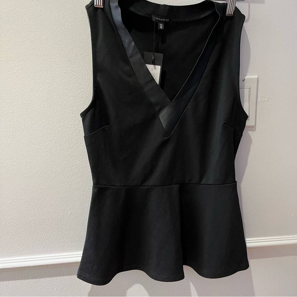 New Dynamite black péplum top